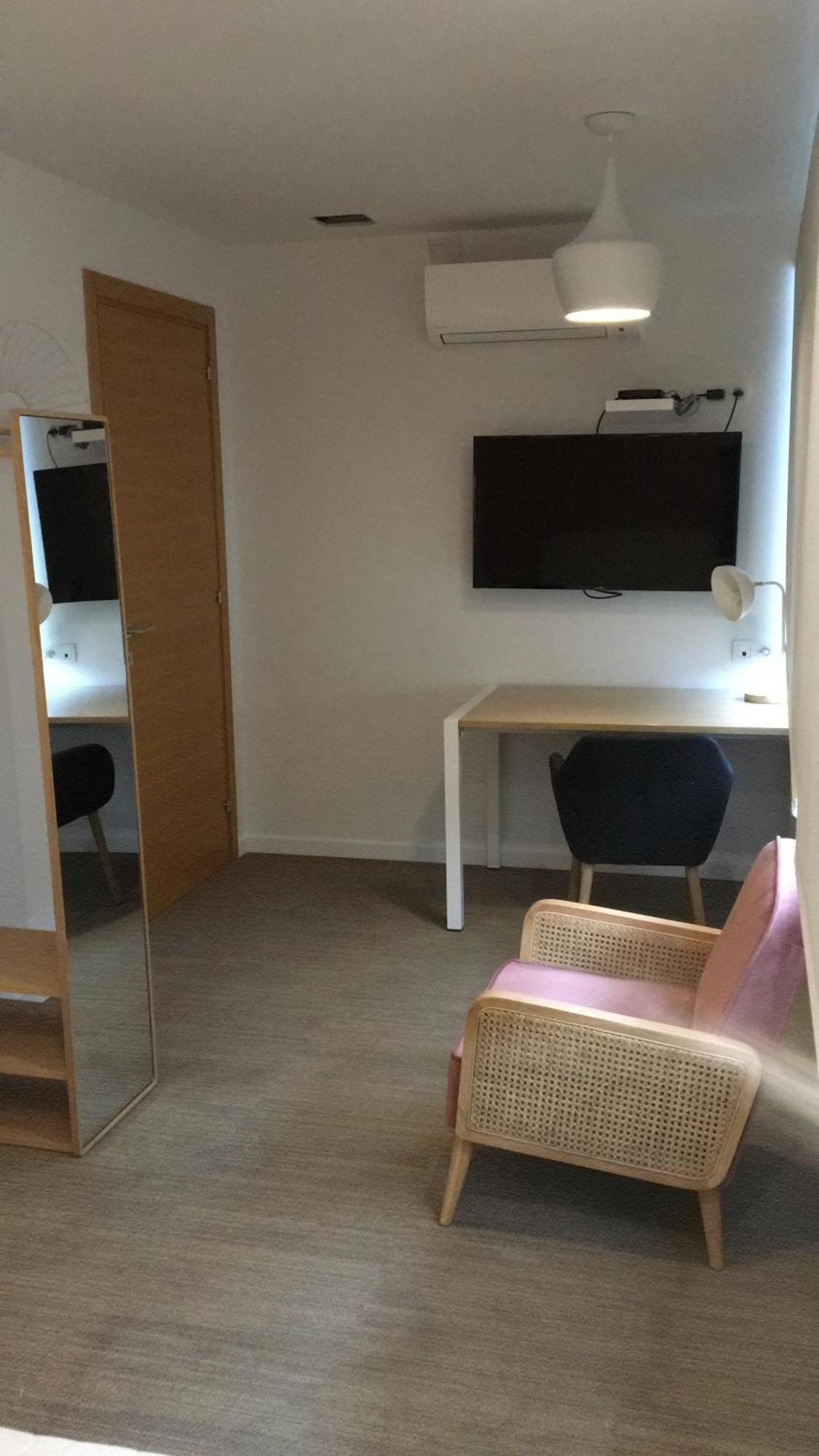 Daynight Sauveniere Apartment Liege Phòng bức ảnh
